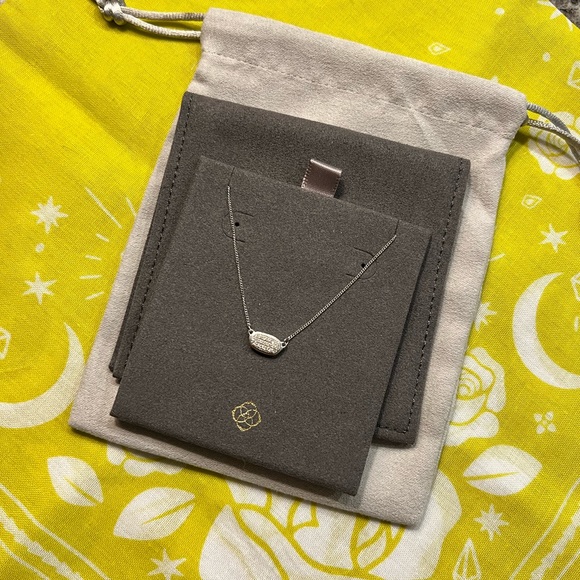 Kendra Scott 14K White Gold Lisa Necklace - Picture 2 of 2